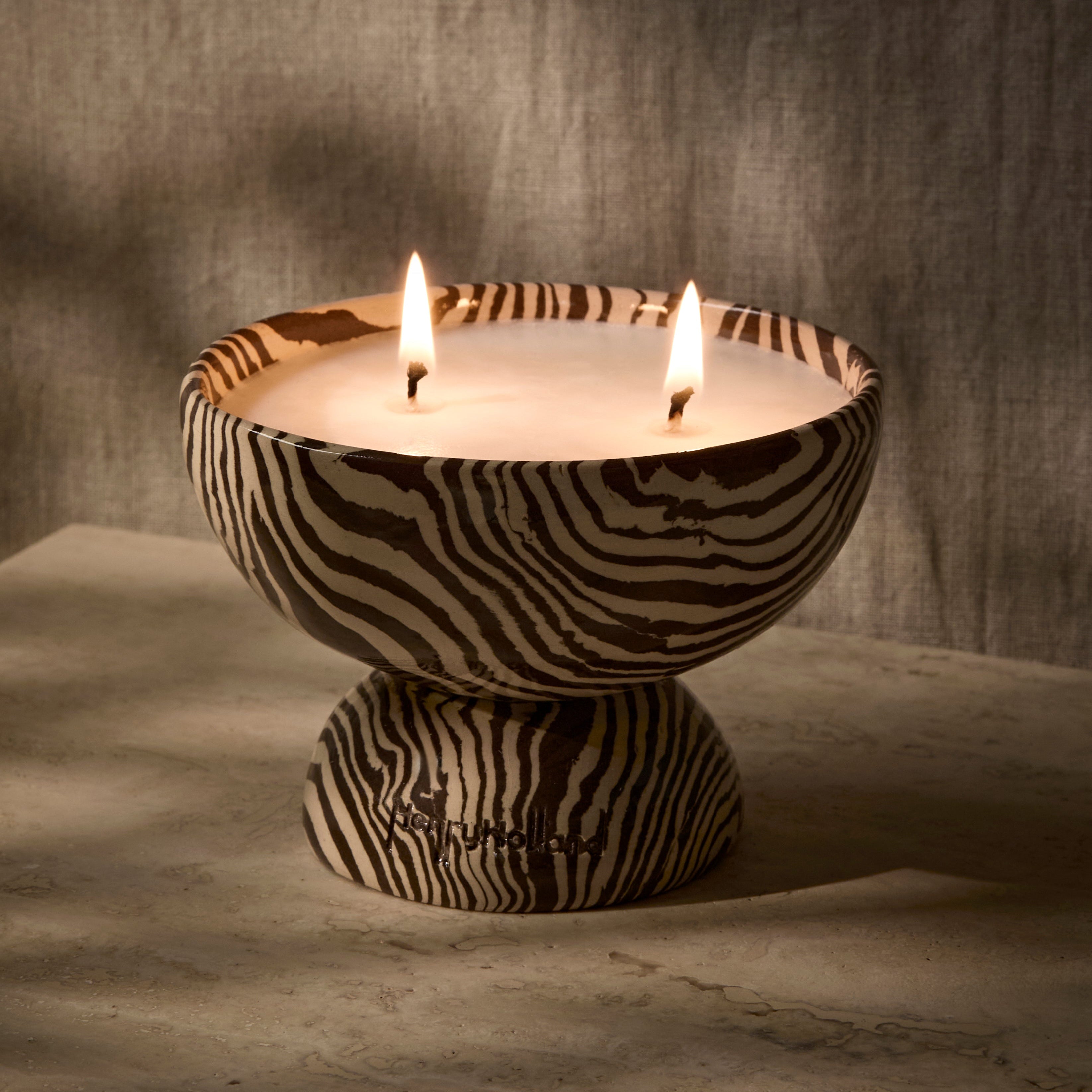 Studio 50 I Scented Soy Wax Candle I 300ml (10 fl Oz)