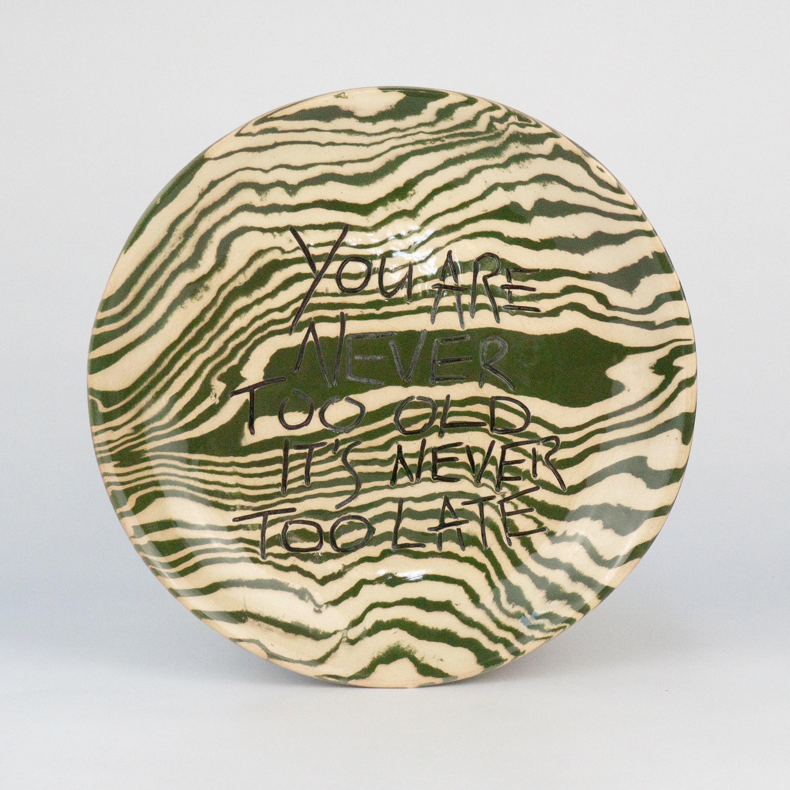 Green & White 'Slogan' wall hanging plate