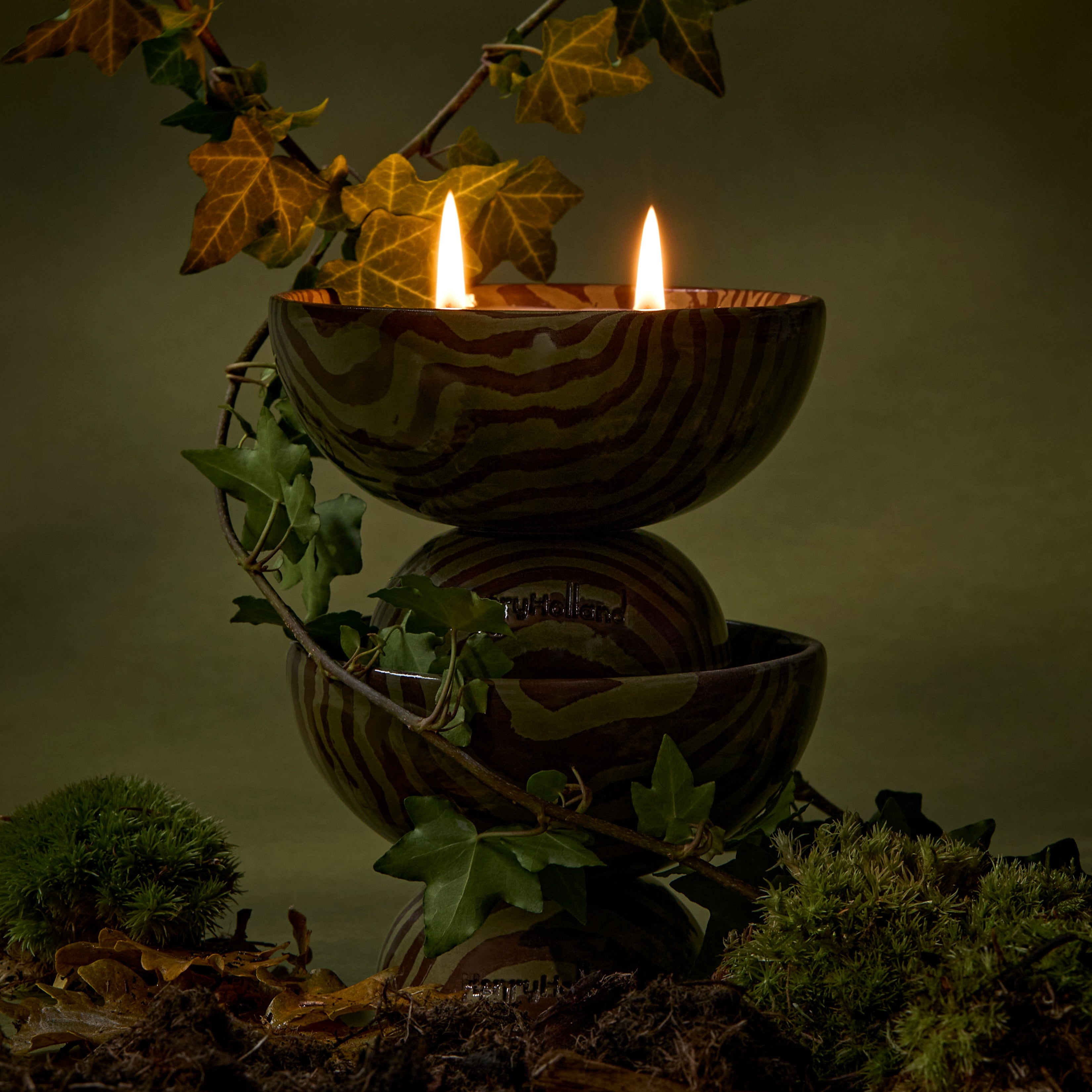 Into The Woods I Scented Soy Wax Candle I 300ml (10 fl Oz)