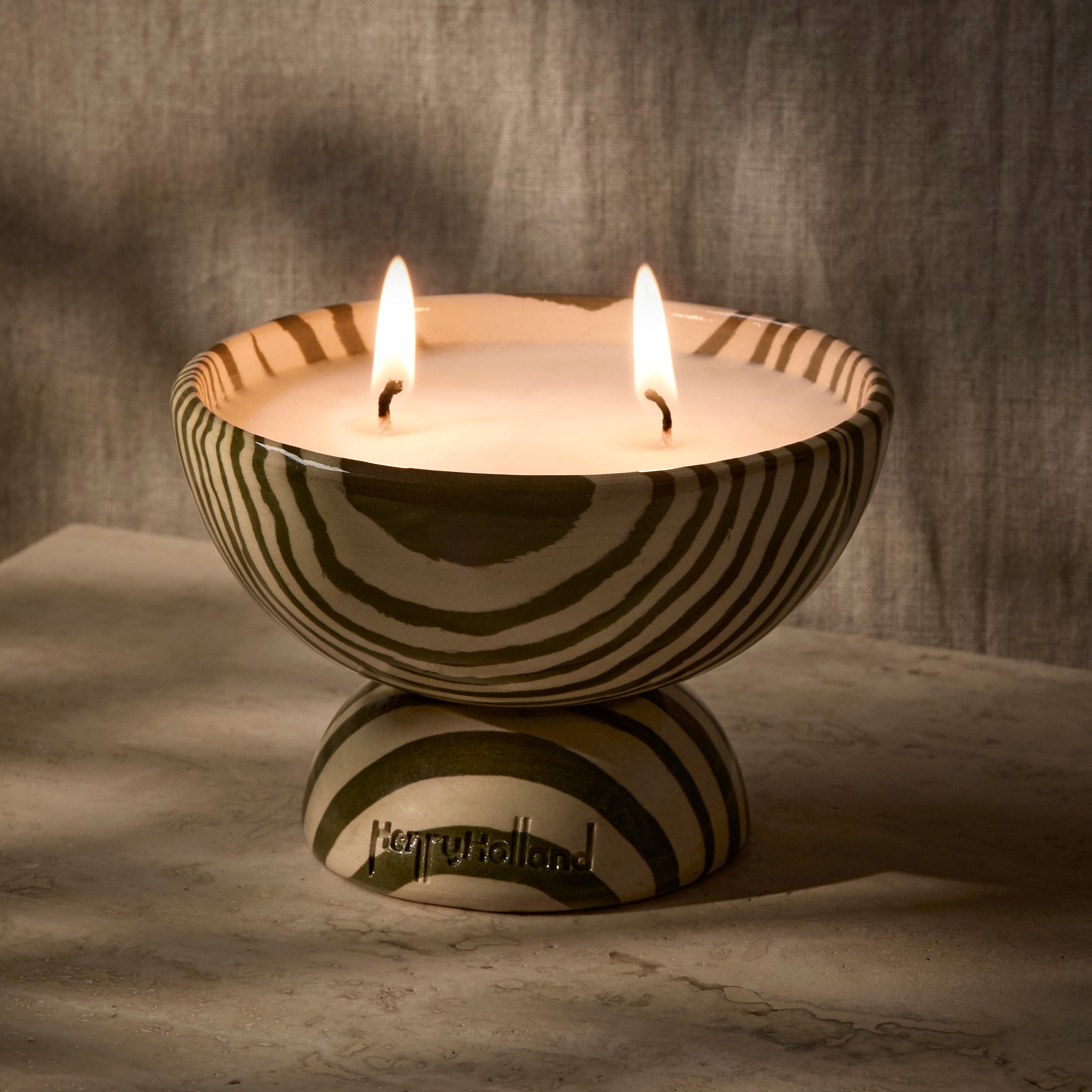 Green Fingers I Scented Soy Wax Candle I 300ml (10 fl Oz)