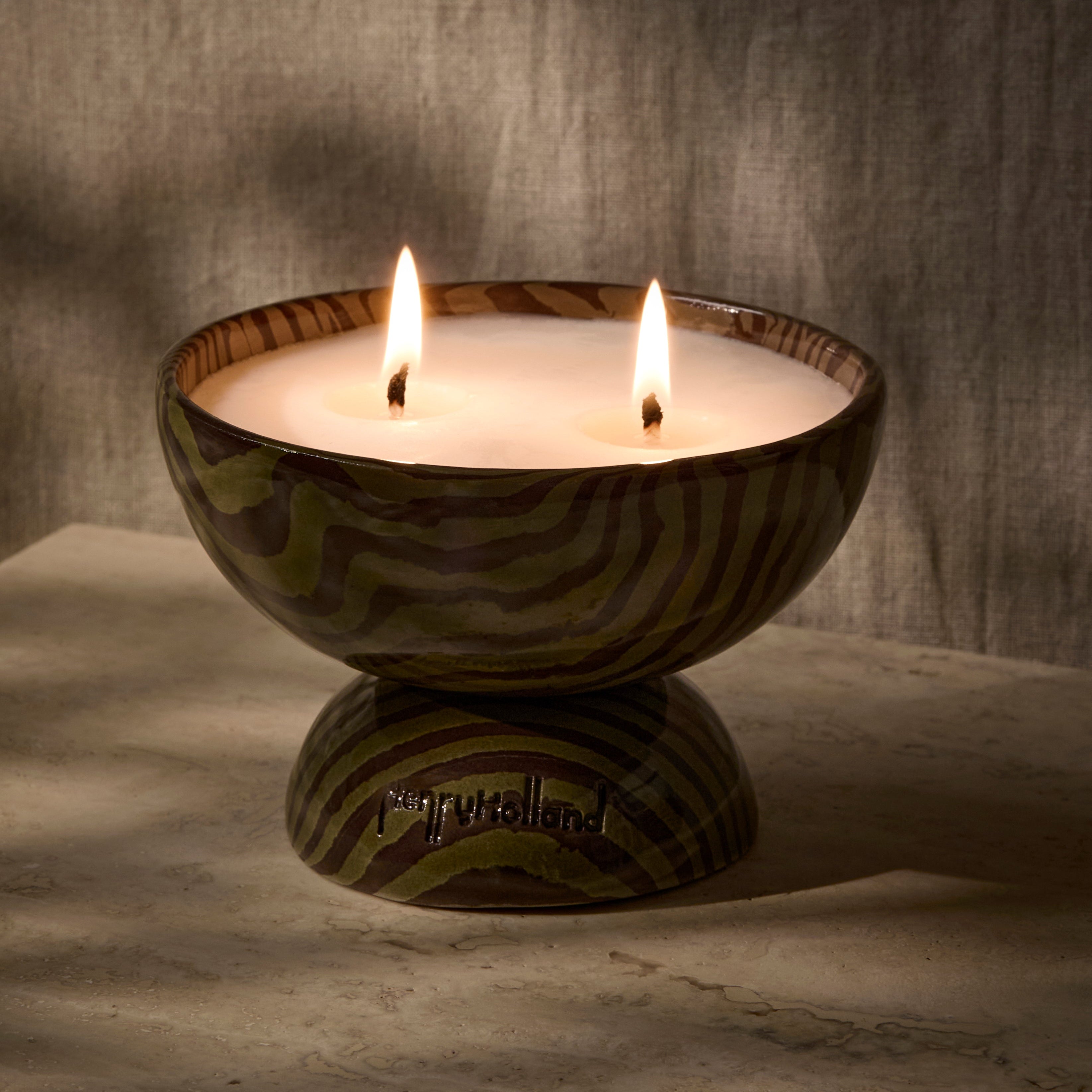 Into The Woods I Scented Soy Wax Candle I 300ml (10 fl Oz)