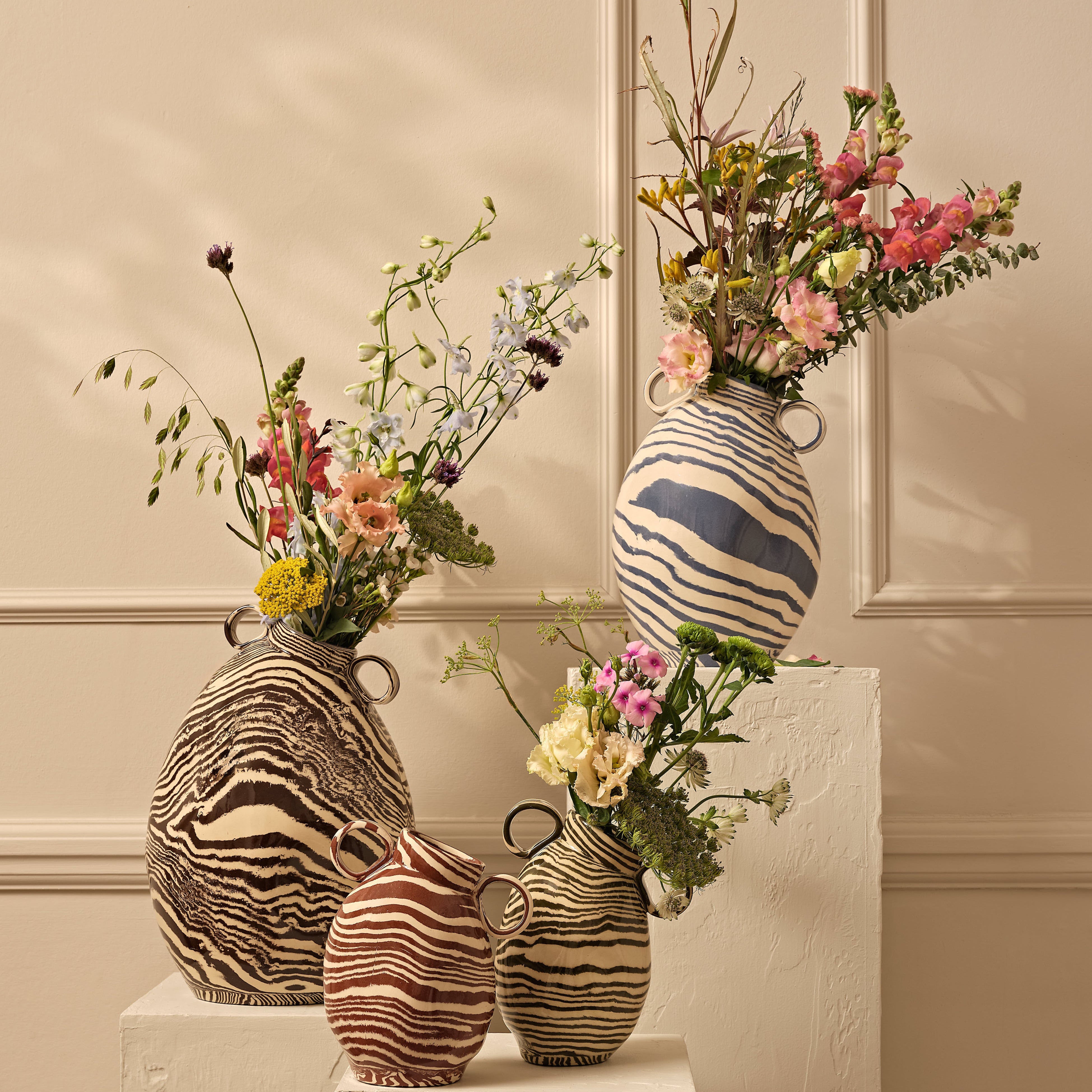 Blue & White Marble Origin Vase