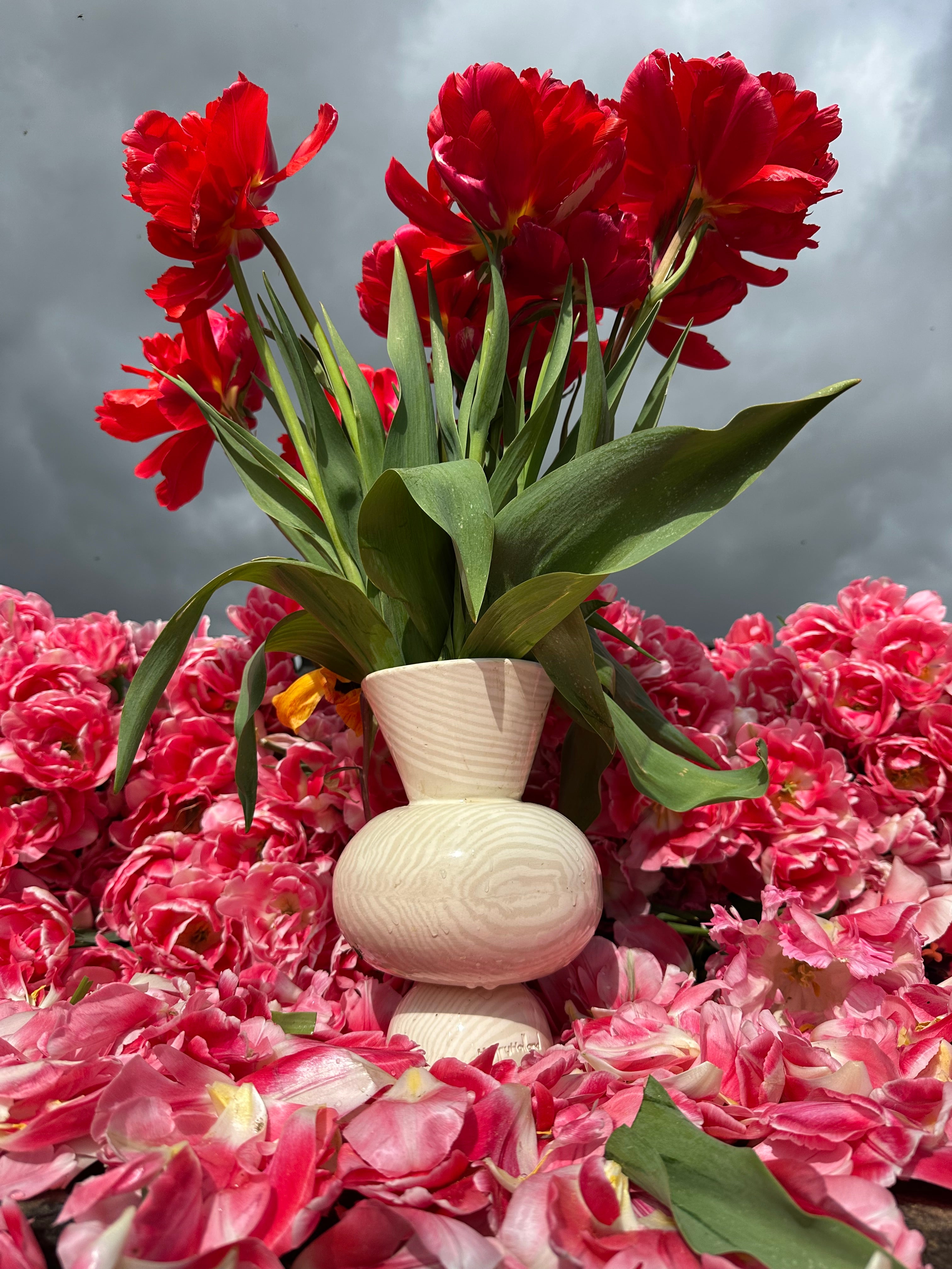 Oatmeal & White Marble Mini Asquith Vase