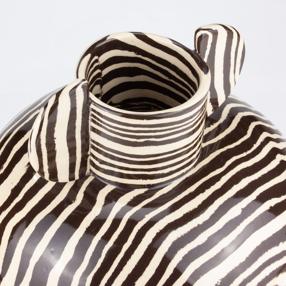 Brown & White Maxi Tudor Vase
