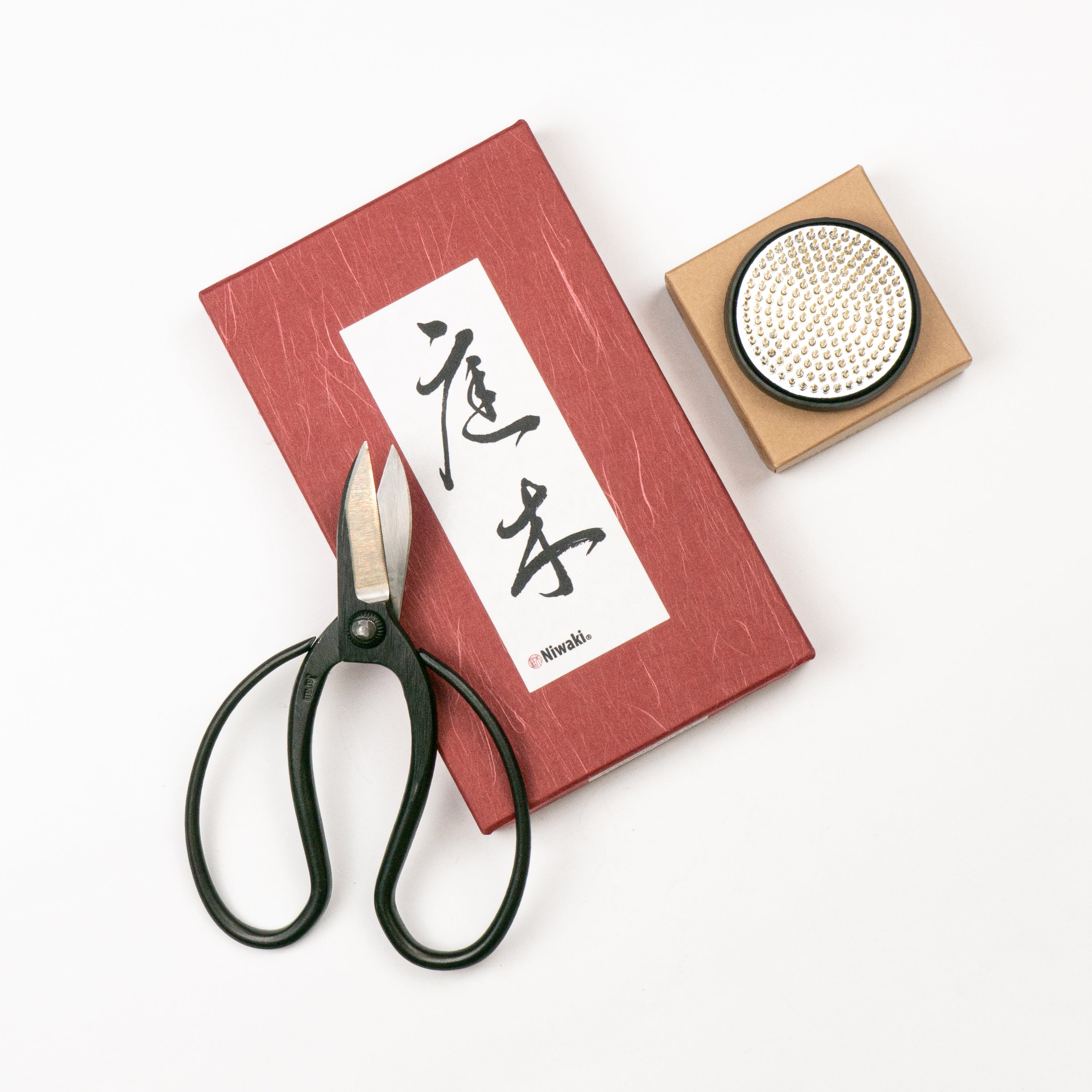 Ikebana Scissor and Frog Pin Set