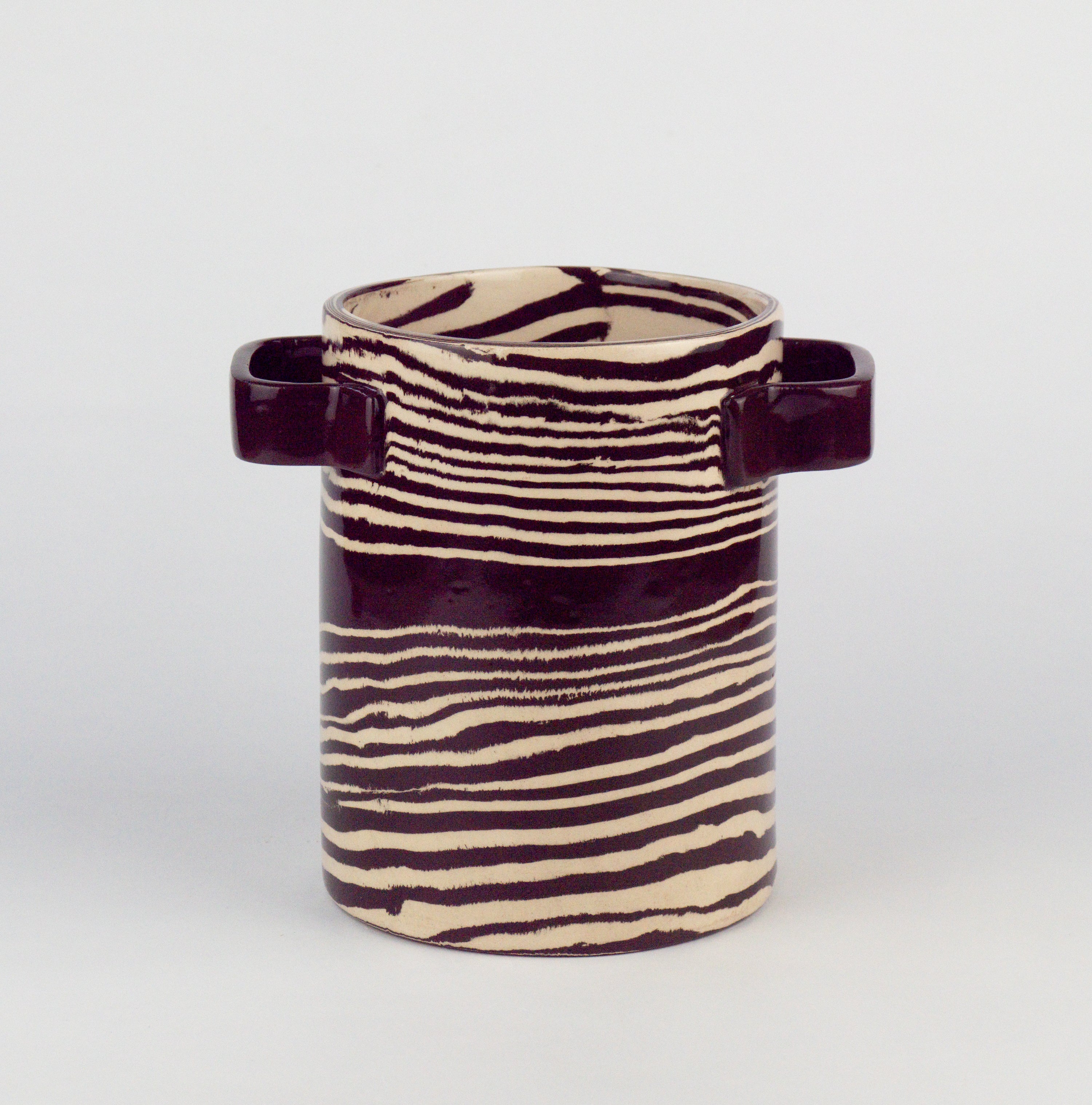 Brown & White Utensil holder