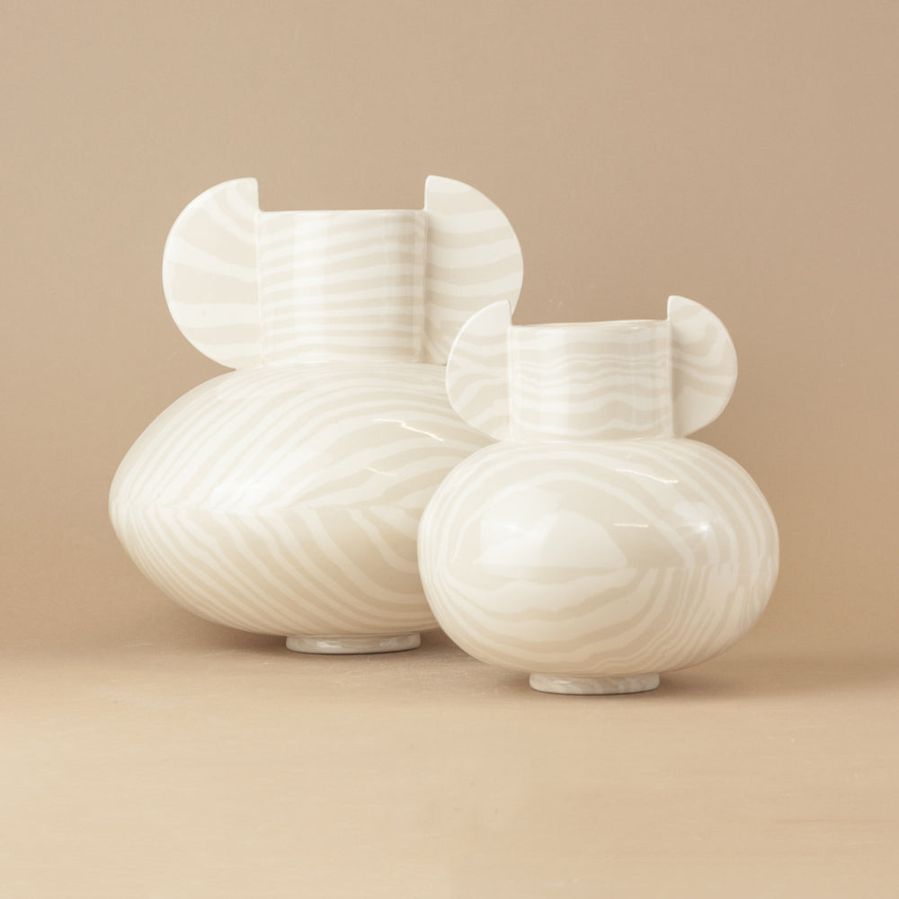 Oatmeal & White Tudor Vase