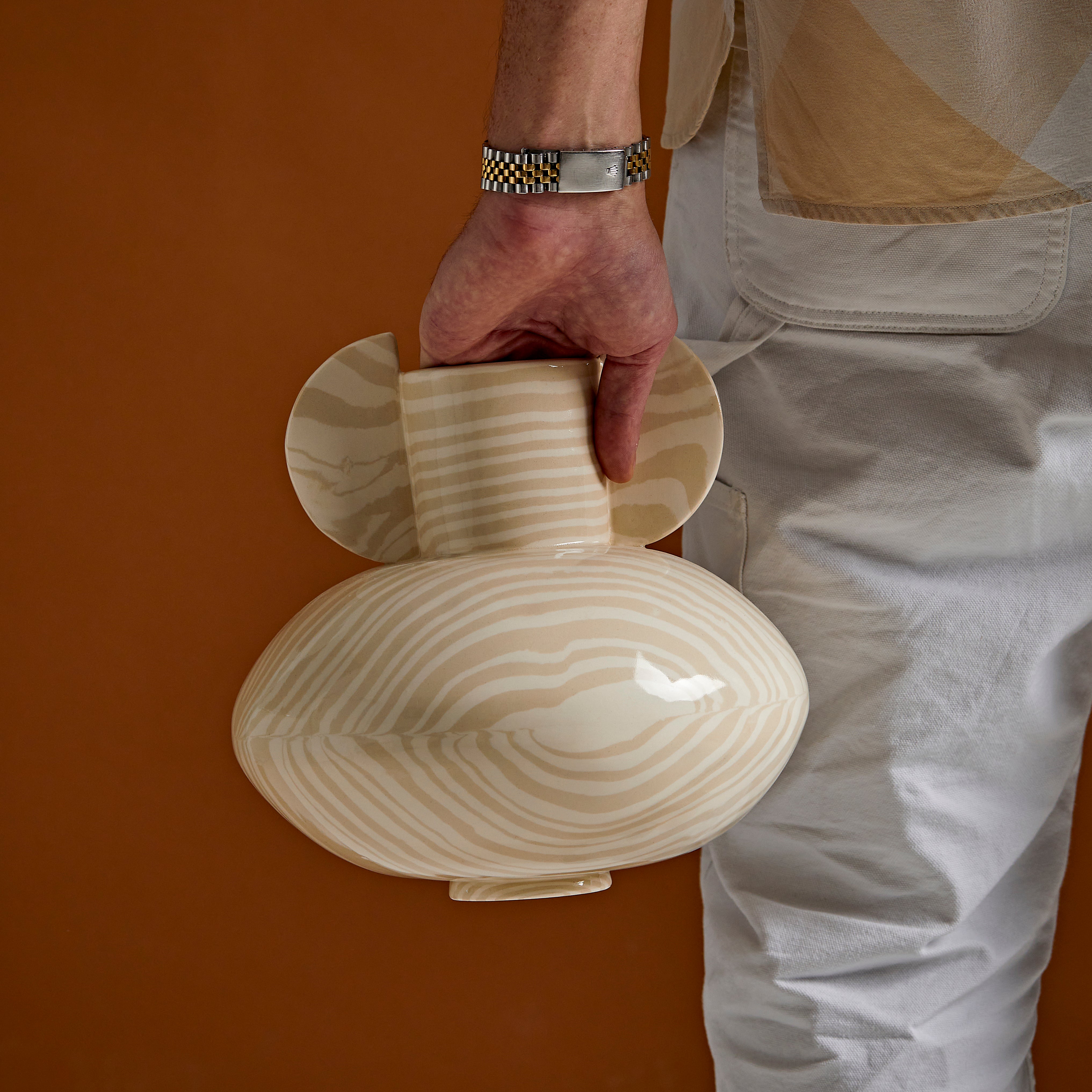 Oatmeal & White Tudor Vase